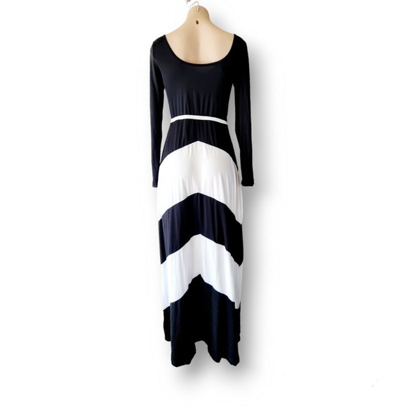 Black & white two-way, long-sleeve maxi dress One size fits AU 8, 10, 12, 14 NWT - Picture 2 of 8